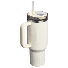 Quencher® H2.0 Fluted Tumbler Pipetli Termos Bardak | 1.18L Cream