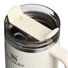 Quencher® H2.0 Fluted Tumbler Pipetli Termos Bardak | 1.18L Cream