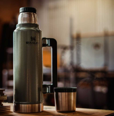 Stanley Klasik Vakumlu Çelik Termos 1.4 Lt