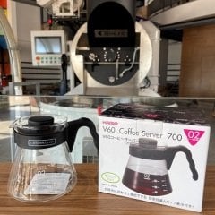 Hario V60 02 Drip Kahve Servis Sürahisi (700 ml)